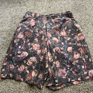 Men’s pace breaker lululemon shorts 7’’